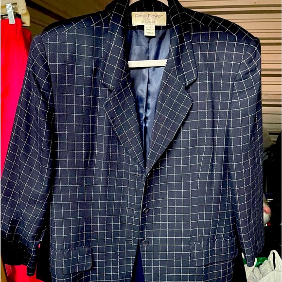 Blue blazer with white pinstripes size 16 medium weight PTP 25 - Picture 3 of 4